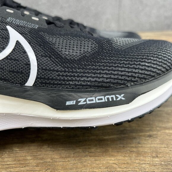 Nike Vomero 17 Size 8.5 Womens Wide Black White Anthracite Running Shoes - Picture 2 of 13